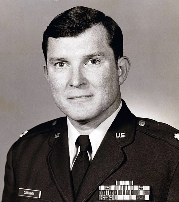 Obituario de Lt. Col. James Alvin Cunningham