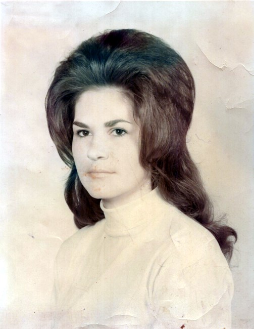 Obituary of Gloria C Migl