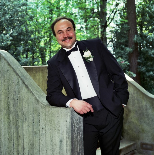 Obituary of Tom Lockwood