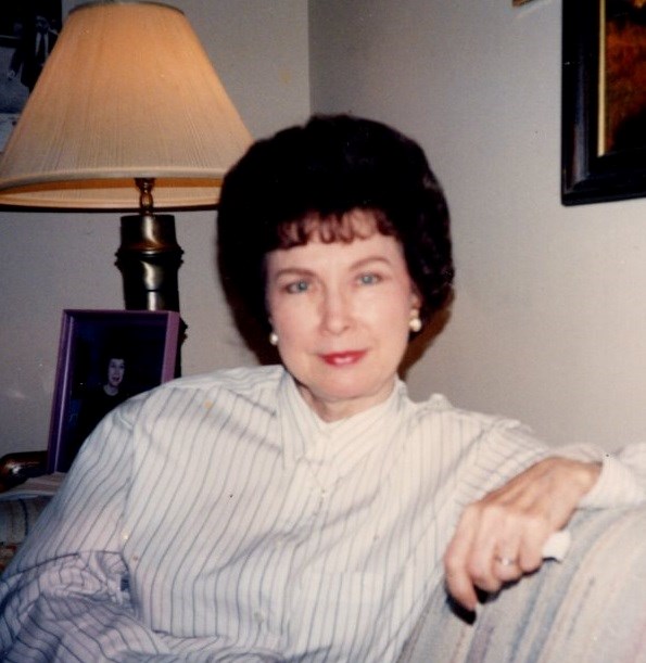 Obituary of Shirley "Sherry" Comstock Strange