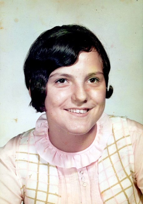 Obituary of Mrs. Mildred M. Reynolds