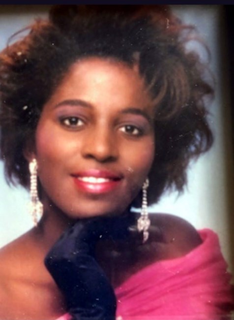 Obituary of Gwendolyn Elaine Davis