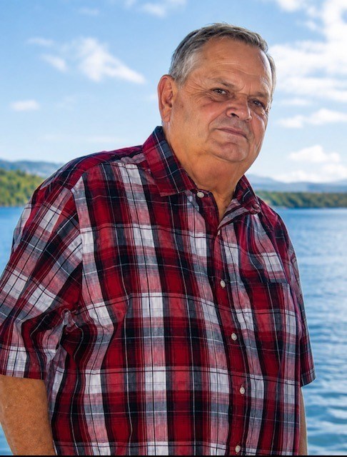 Obituary of Robert Eugene McMillon