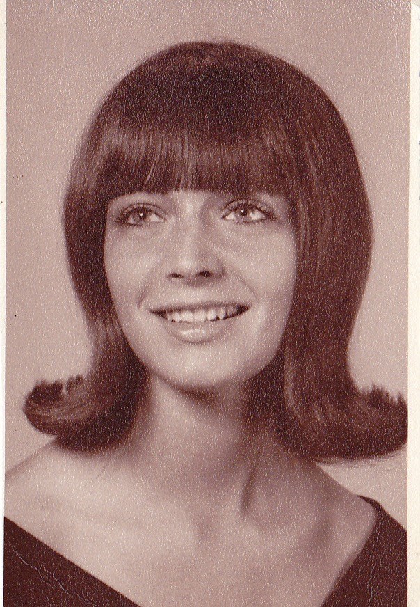 Obituario de Dale Evans Riley