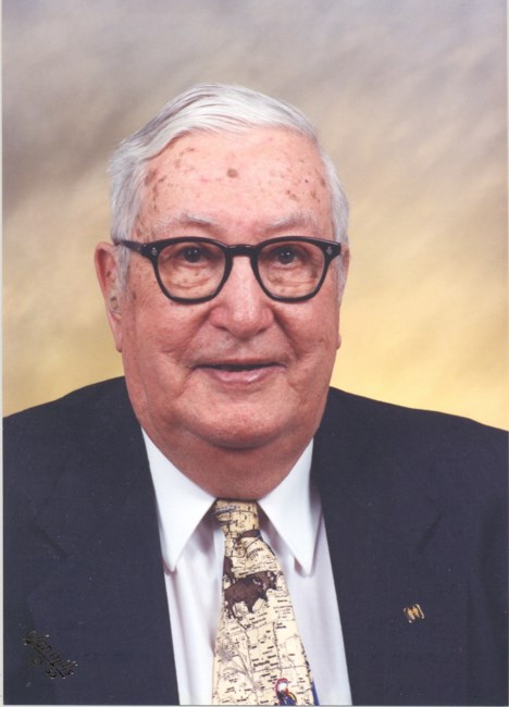 Obituario de Raymond J. Hall
