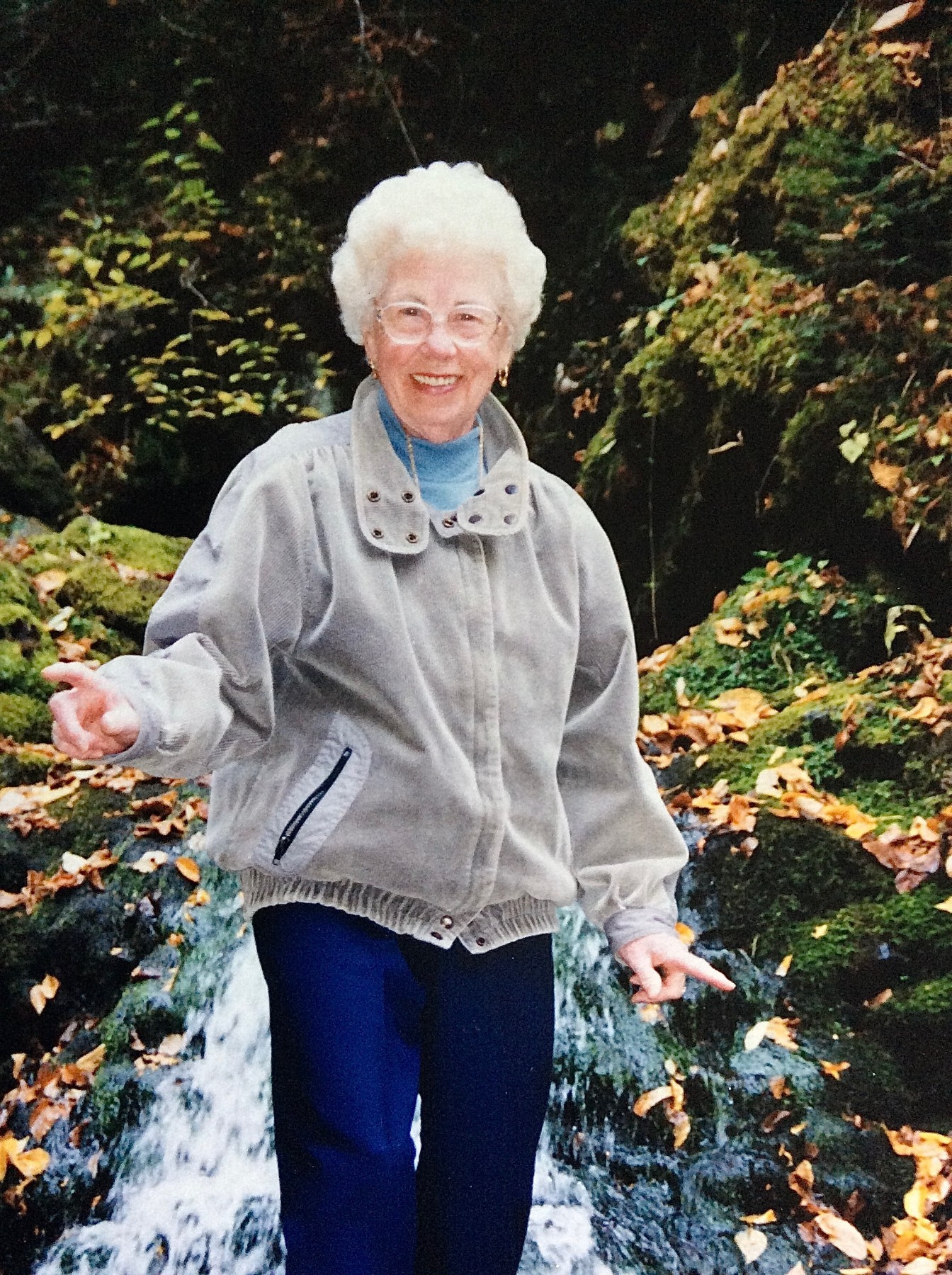 Obituary of Priscilla Miriam (Mann) Heppell