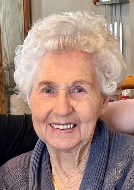 Obituary of Mildred Mavis Hartwell