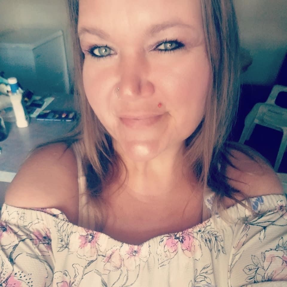 Obituary of Amber F. Pettey