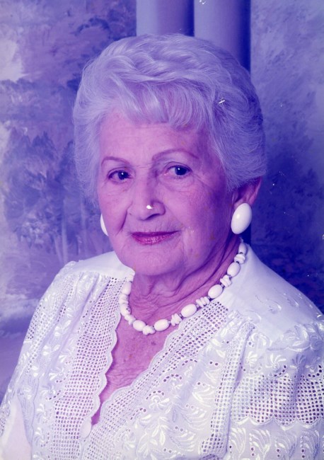 Obituary of Julia Zayas