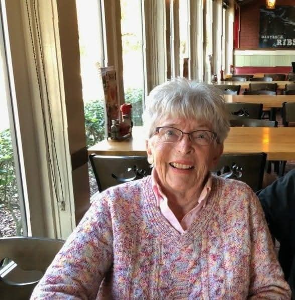 Obituary of Barbara "Barb" Scamfer