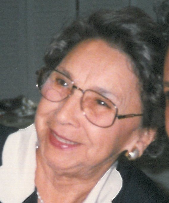 Obituary of Otilia Regener Gomez