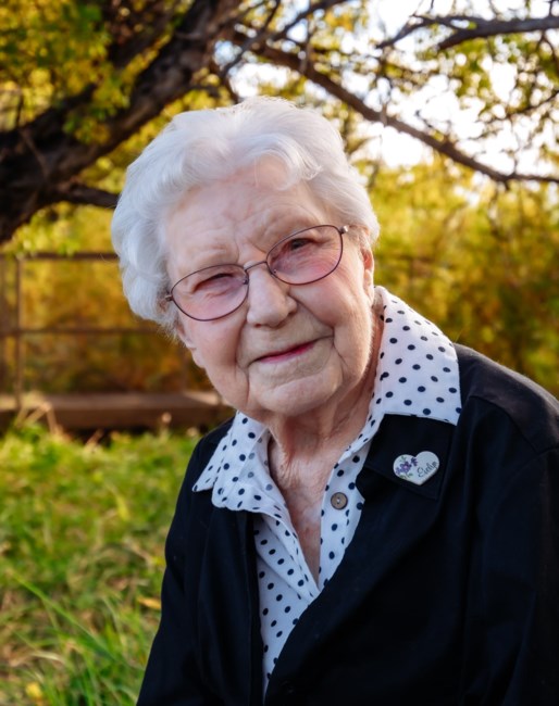 Obituary of Evelyn Darlene Wood