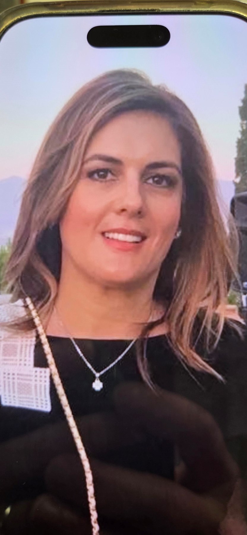 Obituary of Helen Couvaras