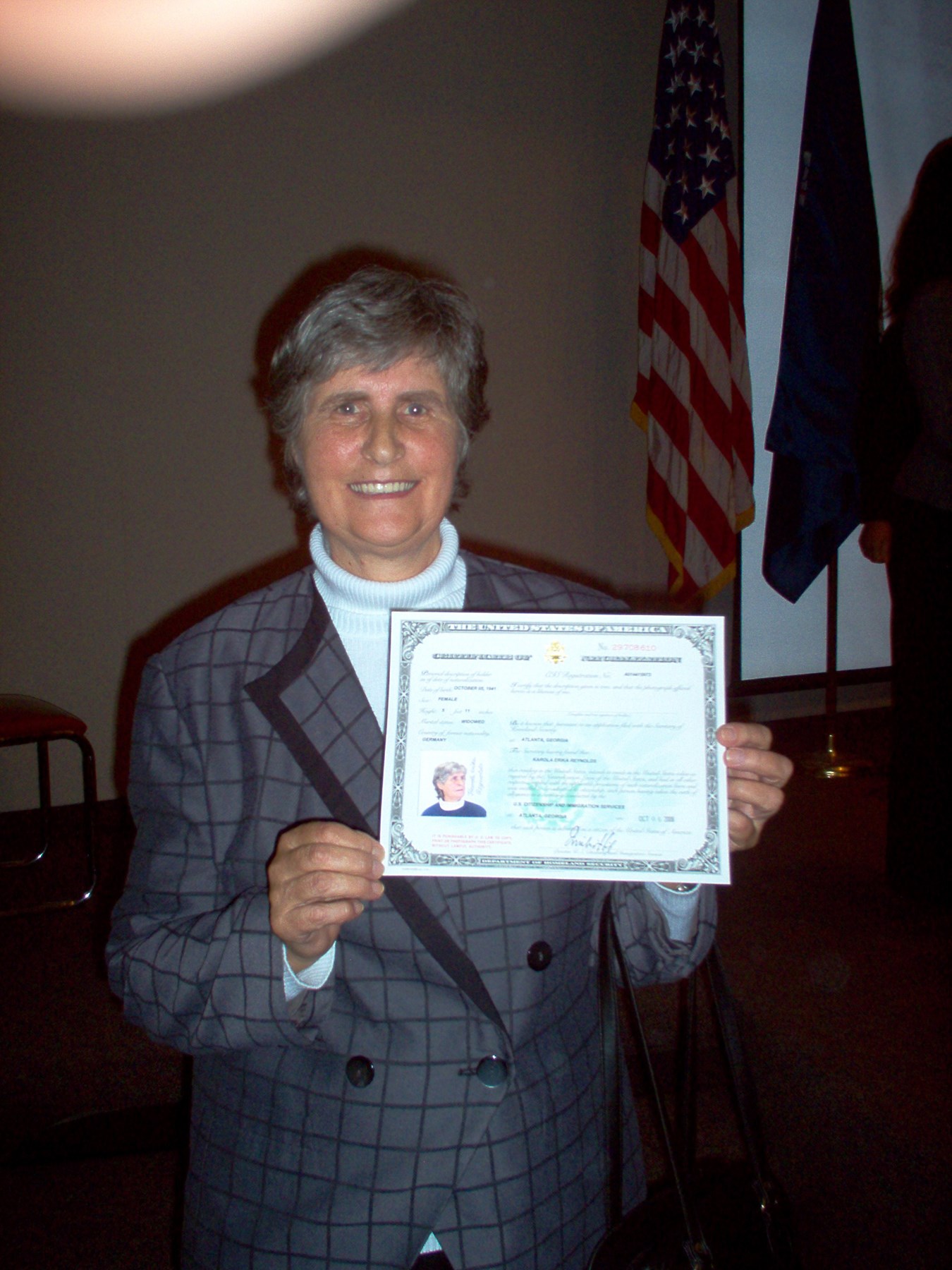 Obituary of Karola Reynolds