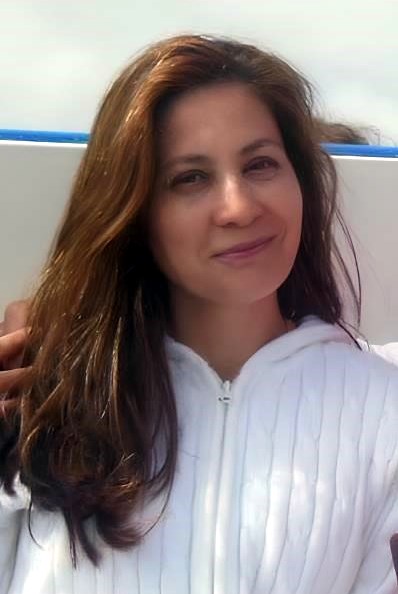 Obituary of Roxsana V. Almeida