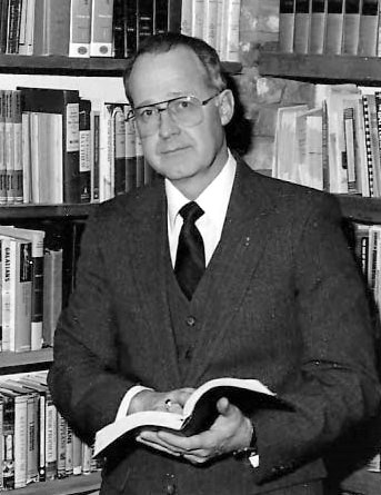 Obituary of Warren Herbert Rushton