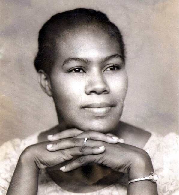 Obituary of Arline D. Farquharson