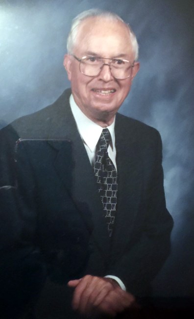 Obituary of Dewey M Camburn