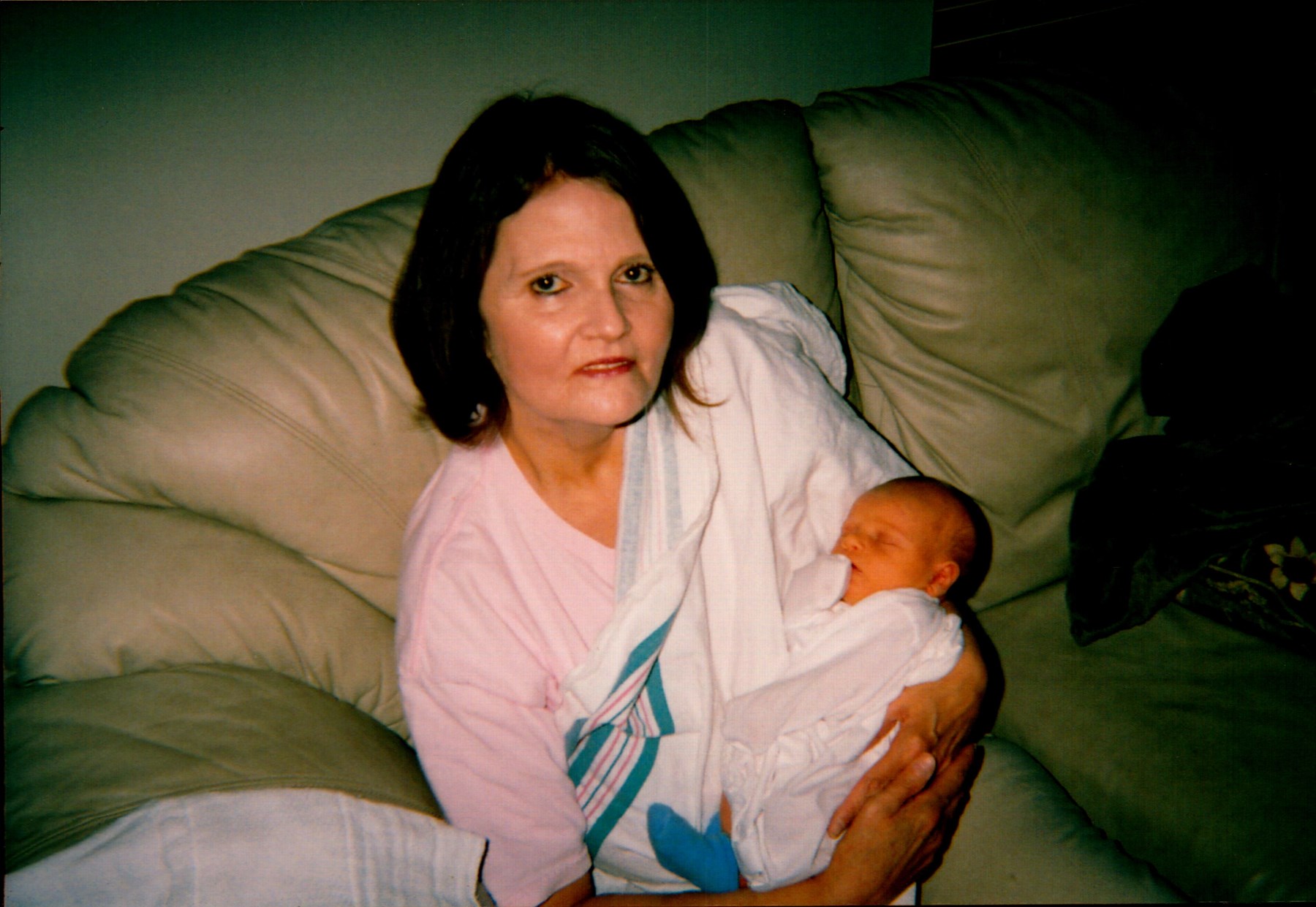 Obituary of Suzan Marlene Van Zant Hodge