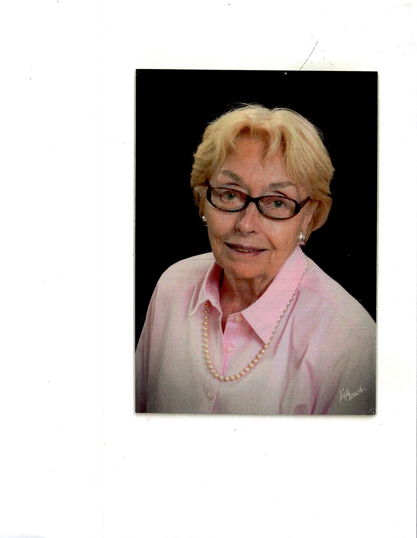 Obituary of Audrey Jane Ledward