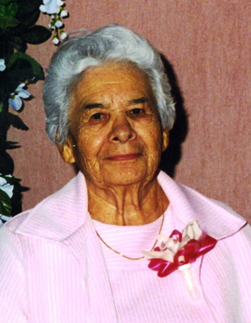Obituary of Carmen Robles Carrillo "Mama Carmen"