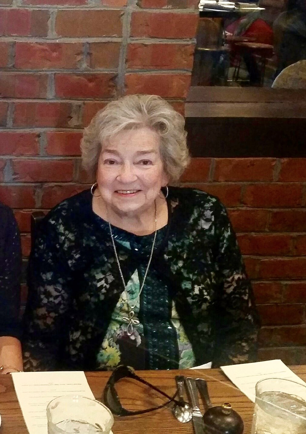 Obituary of Barbara Mae (Hyman) Edmonds