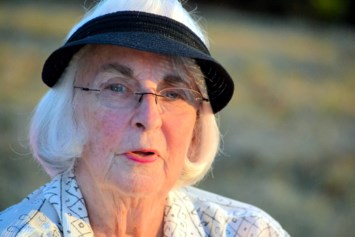 Obituario de Joan Elliott Brady