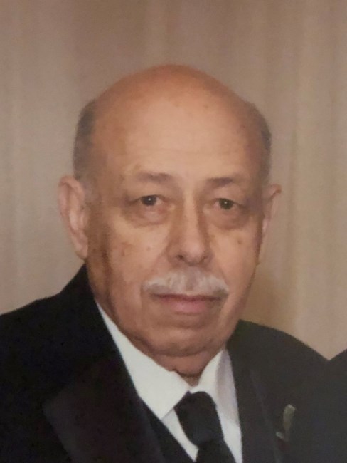 Obituary of Leslie Wolf