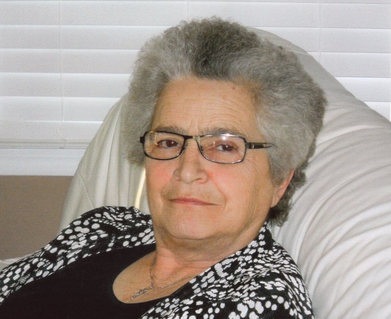 Obituary of Henriette Marie Deneige (nee Beaulac) Francoeur