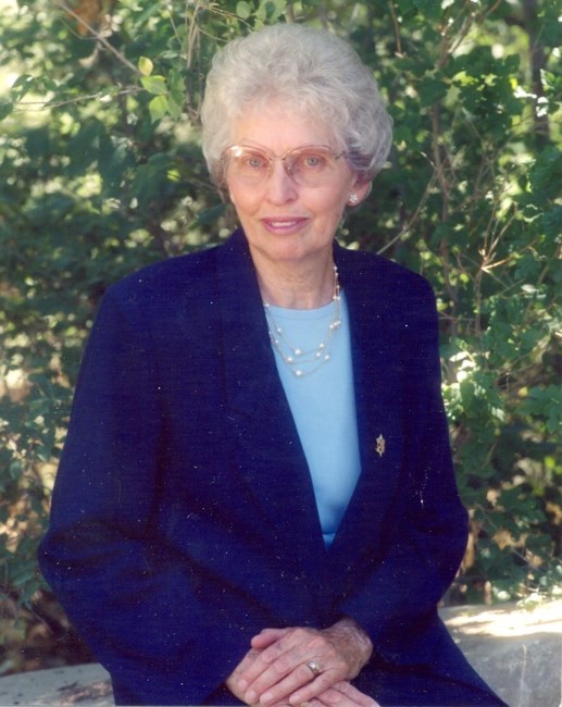 Obituary of Helen Ruth Chapman