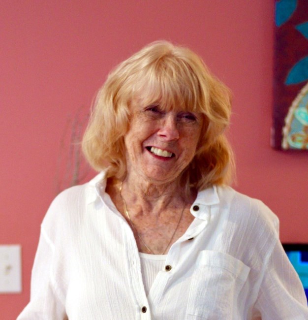 Obituary of Carlene Mae McElhill-Leavitt