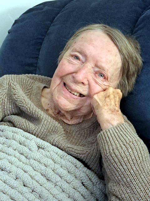 Obituary of Norma May Howe