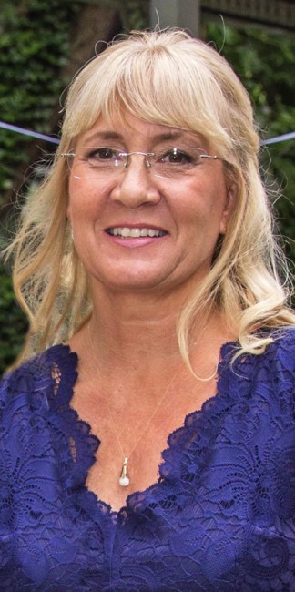 Obituary of Roxanne E. Lynn