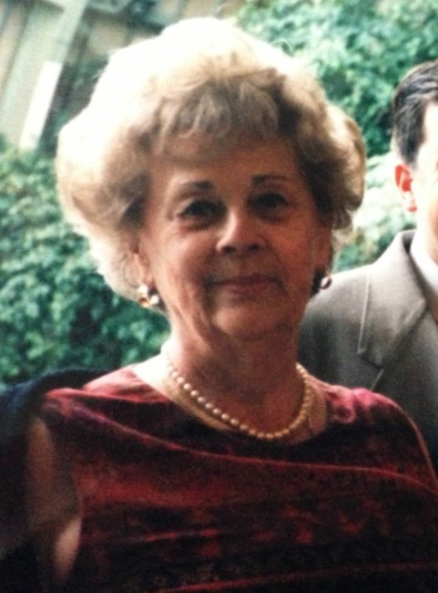 Obituary of Martha M "Babe" Van Horne