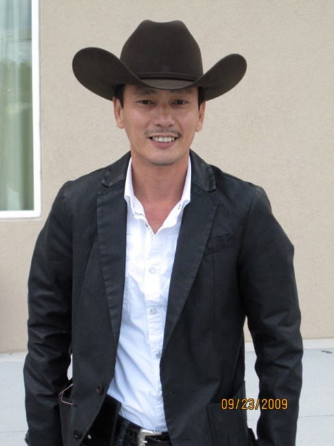 Obituario de Sonny Chau