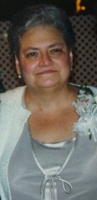 Obituario de Gwendolyn Roberts