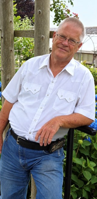 Obituary of Doyle Edwin Hallmark