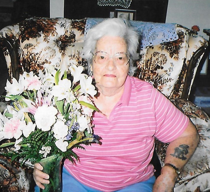 Obituario de Leona May Pierce