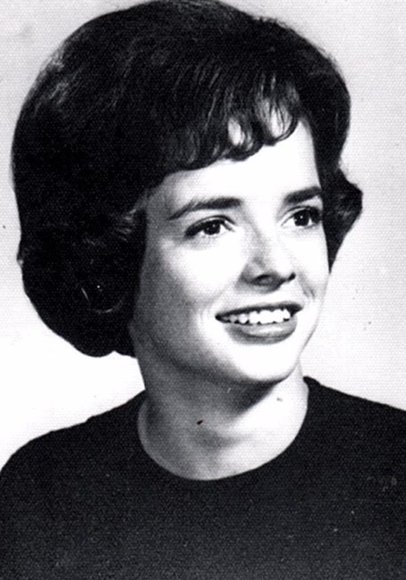 Obituario de Candace Jones Russell