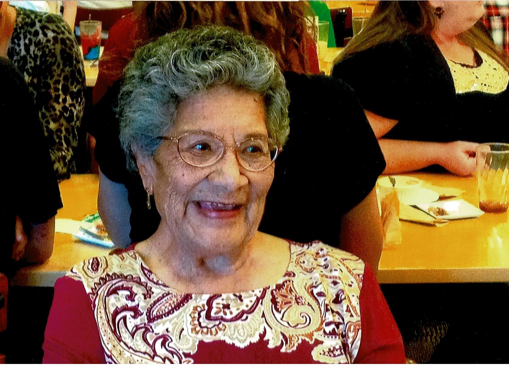 Obituary of Ana Maria Holguin