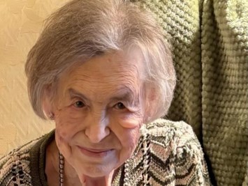 Obituary of Iris W Mayberry