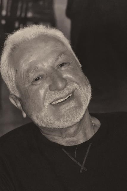 Obituario de Raul A. Quintanilla