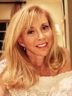 Obituary of Denise Holland Upton