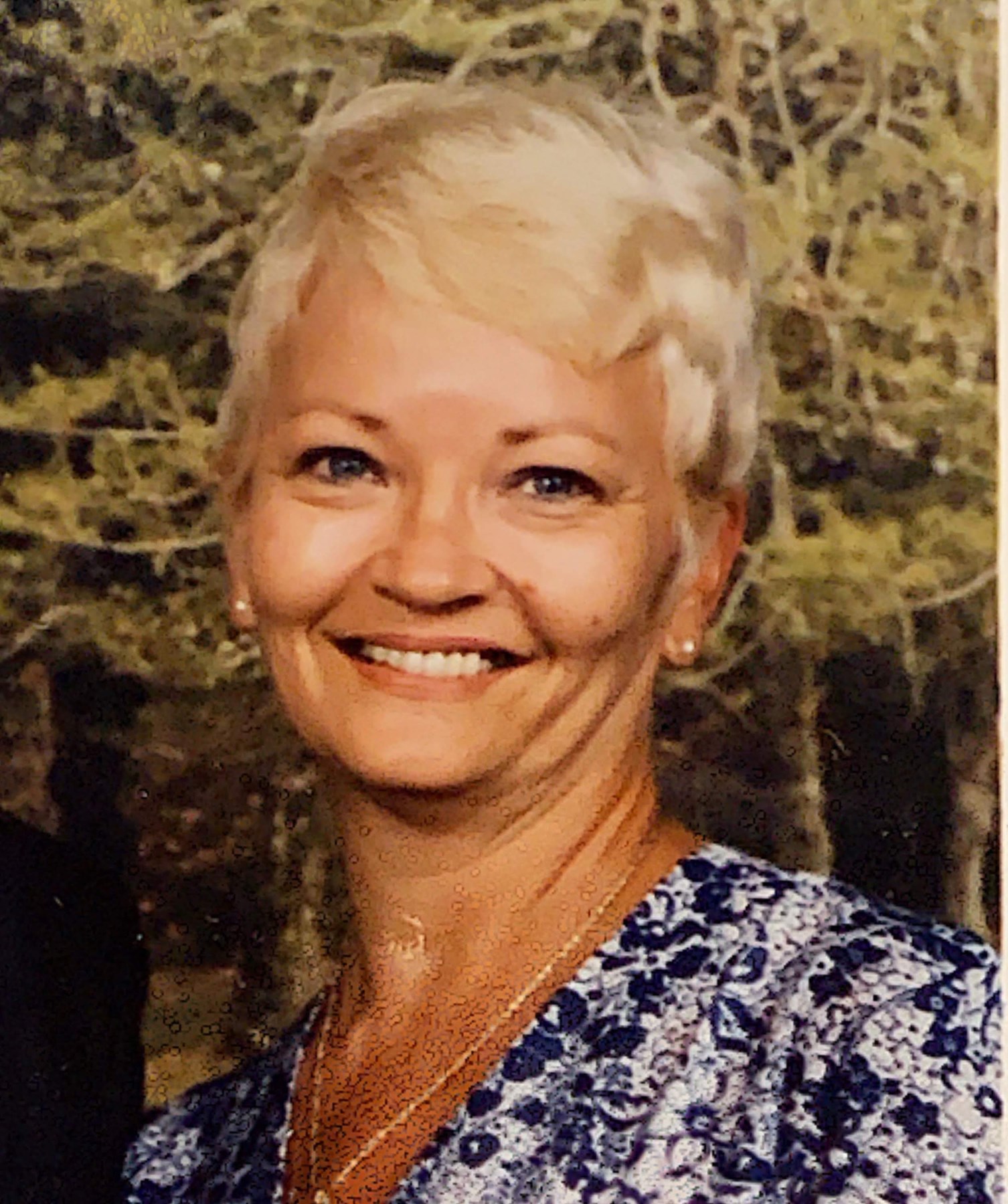 Obituary of Amy Chalker