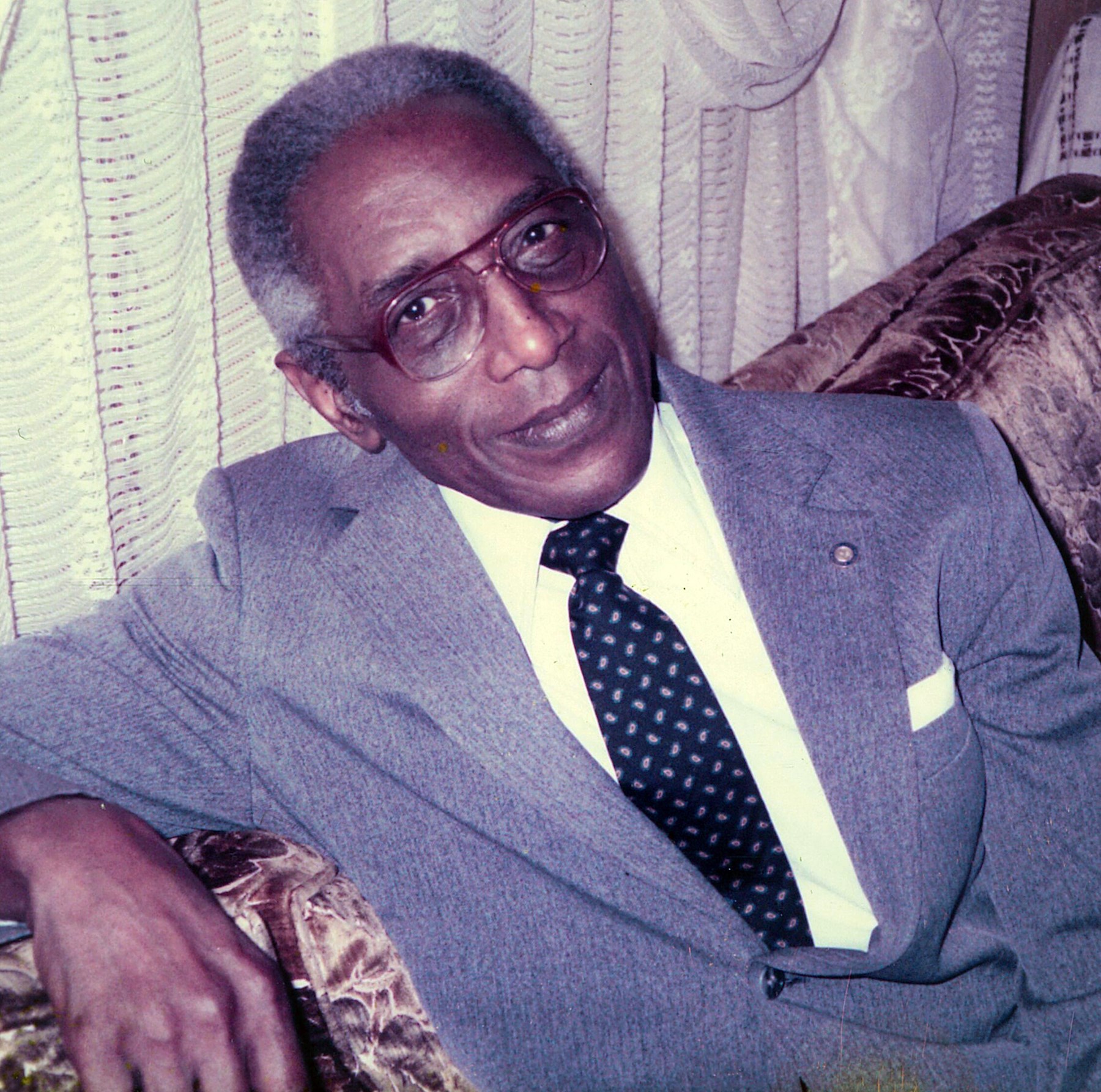 Obituary of Robert L. Bell