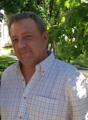 Obituary of Richard Roland VanDenBerg