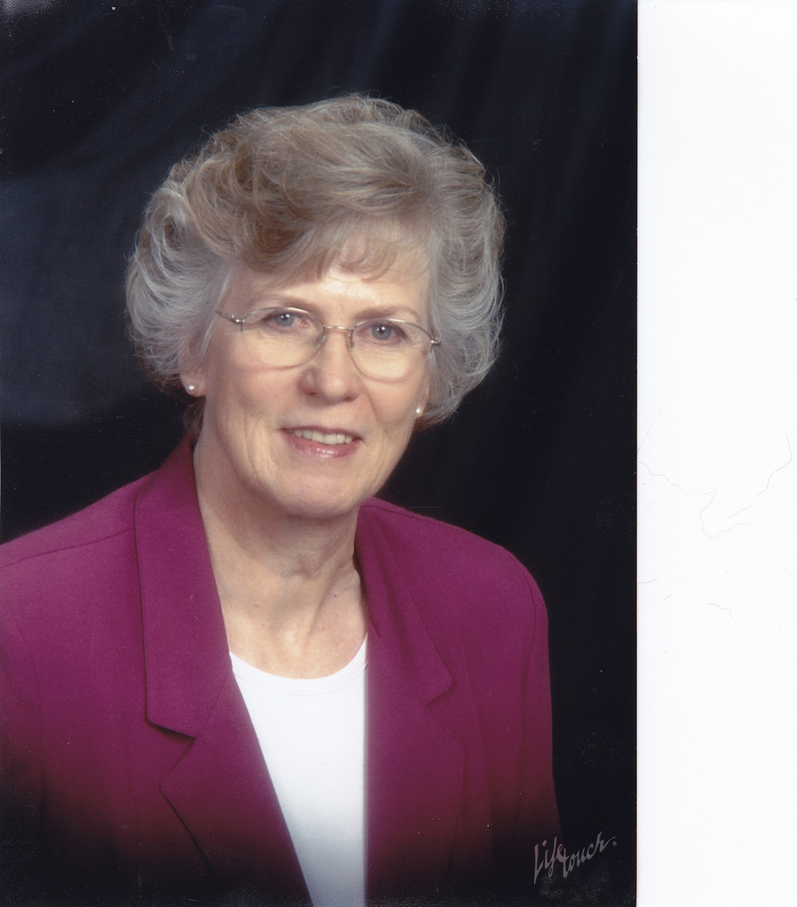 Obituary of Hannelore M Schröder