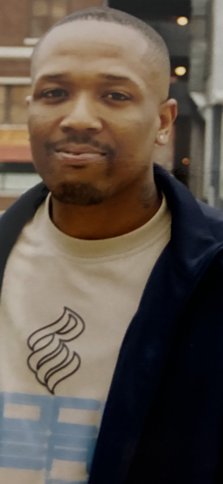 Avis de décès de Charles Edward Sanders Jr.