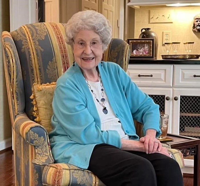 Obituary of Frances Buckley Calhoun