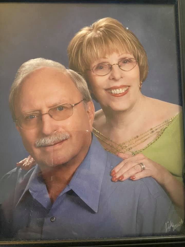 Obituary of Carolyn Elizabeth Bell